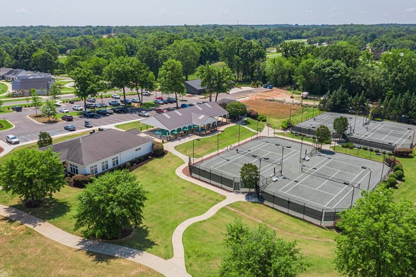Lakefront Living at Its Finest - Nestled in the prestigious - photo 43