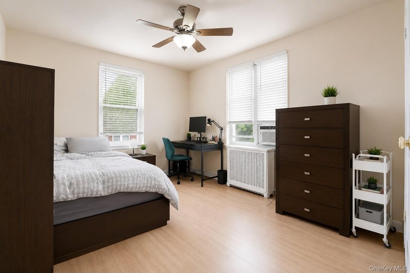 Welcome to this beautifully maintained and sun-filled 1-bedroom - photo 10
