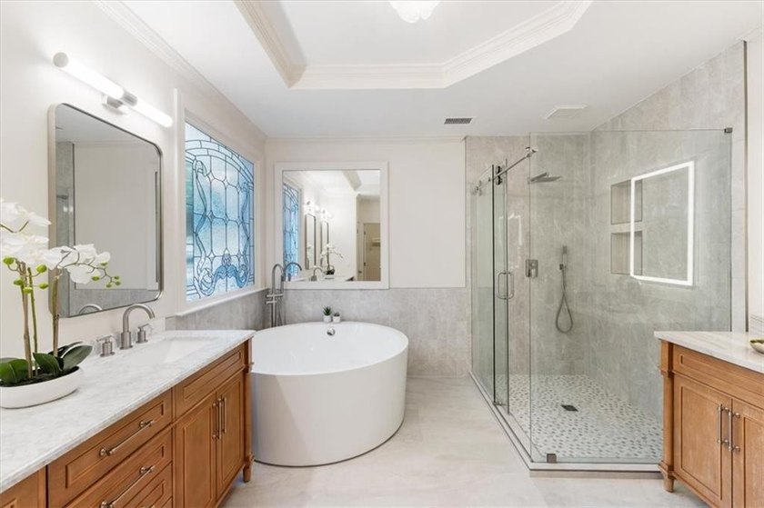 Located in the amenity-rich Olde Atlanta Club golf community - photo 4