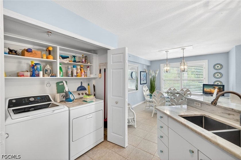 Welcome to paradise, west of 41 in the heart of Bonita Springs! - photo 22
