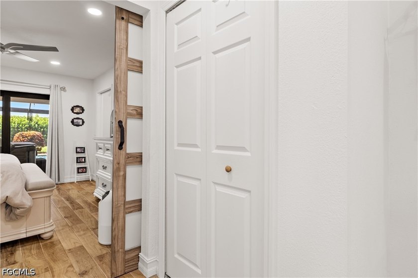 Completely remodeled pool home in the highly desirable Rose - photo 22