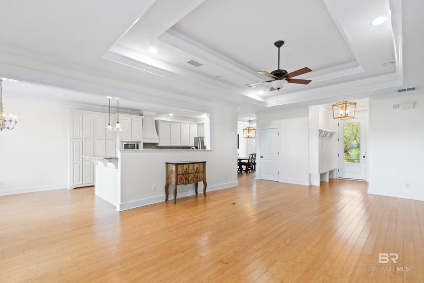 Experience the best of Gulf Shores living in this spacious 4 - photo 10