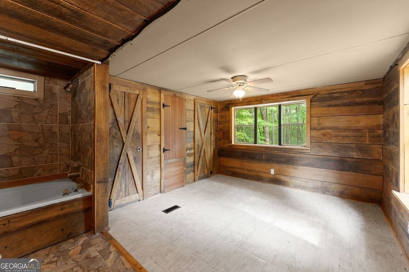 Affordable living in Dawsonville! Nestled on nearly a full acre - photo 10