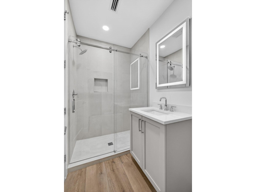 Elevator to your private entrance. Discreetly nestled within an - photo 31