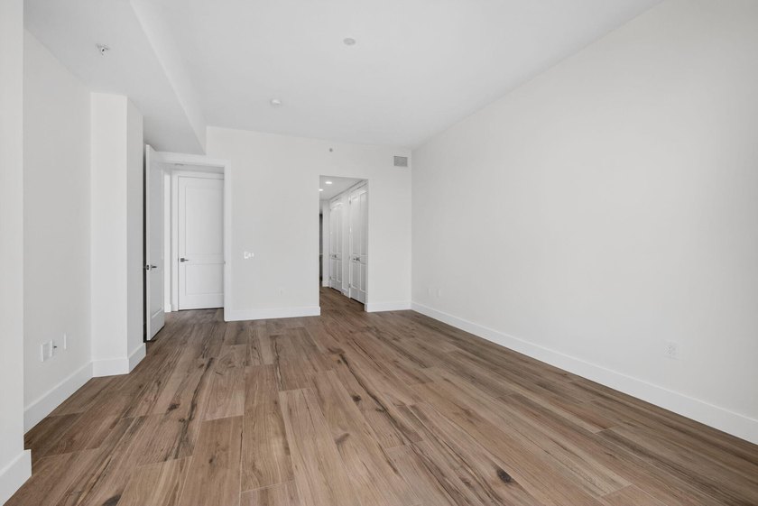 Elevator to your private entrance. Discreetly nestled within an - photo 40
