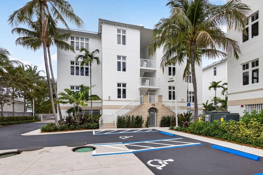 Elevator to your private entrance. Discreetly nestled within an - photo 46