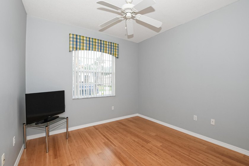 Beautiful home in Lake Forest at St Lucie West with lovely Lake - photo 21