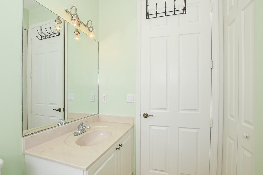 Beautiful home in Lake Forest at St Lucie West with lovely Lake - photo 25