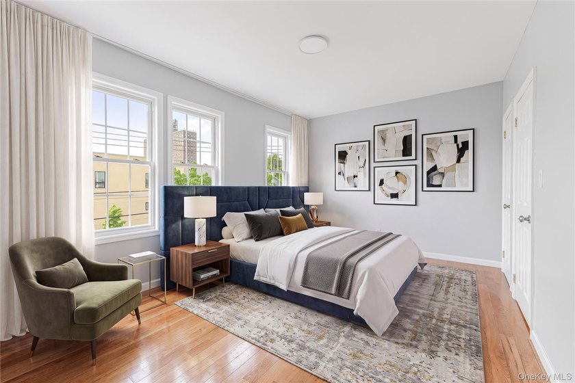 Beautifully renovated 3 bed, 2/1 bath home offering bright and - photo 10