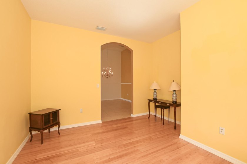 Beautiful home in Lake Forest at St Lucie West with lovely Lake - photo 31