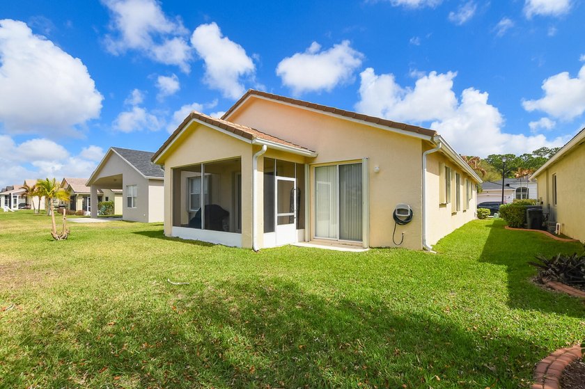 Beautiful home in Lake Forest at St Lucie West with lovely Lake - photo 36