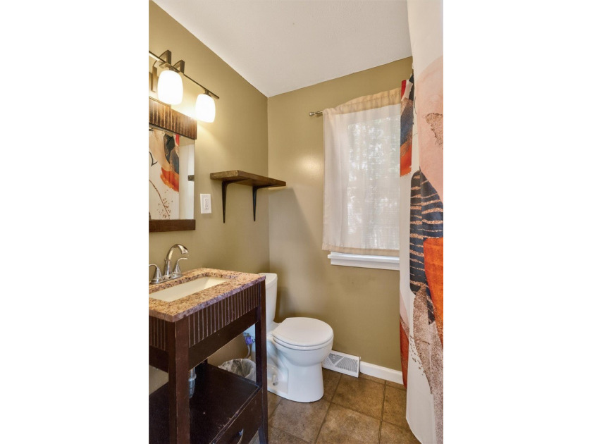Welcome to 464 Harwick Road in Irondequoit NY! This charming - photo 21