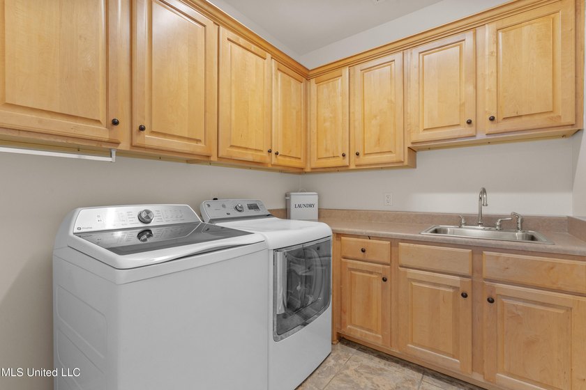 Belmor Lakes Neighborhood - Lake + walking trails - Two-story - photo 27