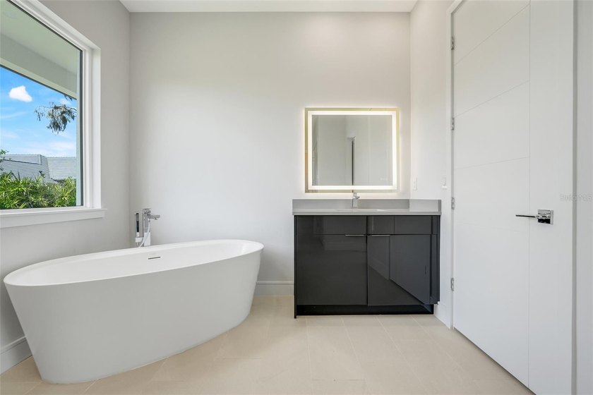 REDUCED! Priced to sell this week! The Courtyard Junior by ABD - photo 30