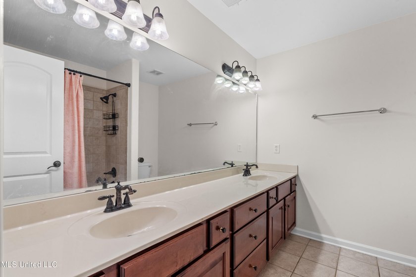 Belmor Lakes Neighborhood - Lake + walking trails - Two-story - photo 33
