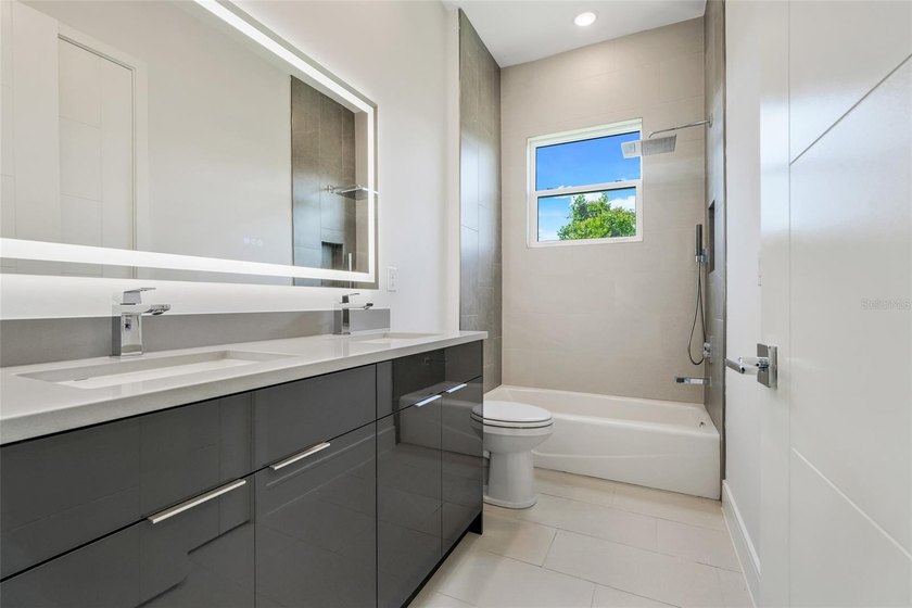 REDUCED! Priced to sell this week! The Courtyard Junior by ABD - photo 37