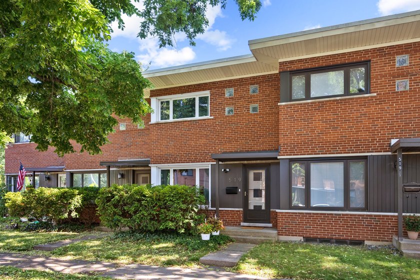 Nestled in the heart of Wilmette is this charming 2-story, 2 - photo 2