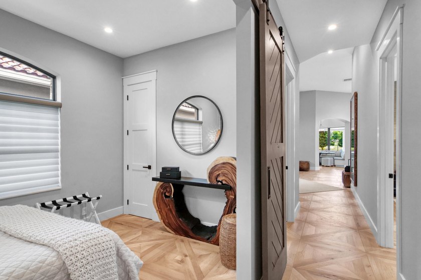 Totally renovated 3 bedroom 3 bath home in coveted Chukker Cove - photo 33