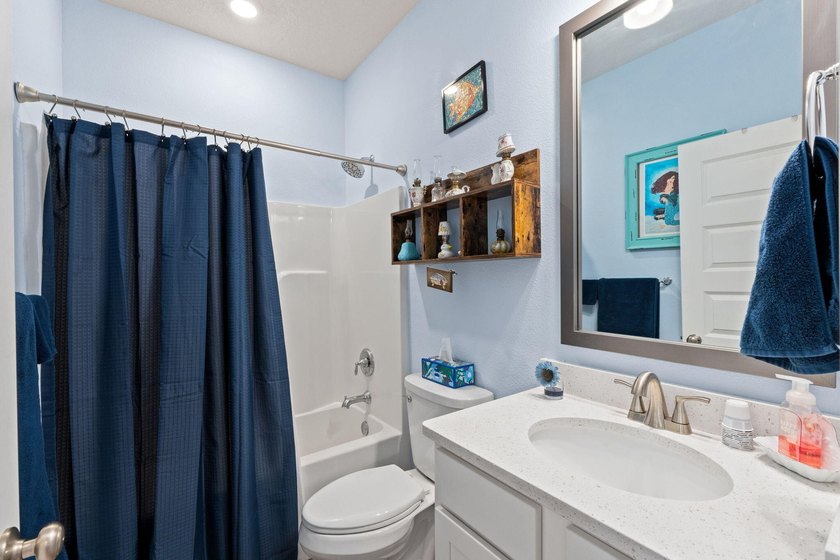 Welcome to this beautifully upgraded and well maintained home - photo 35