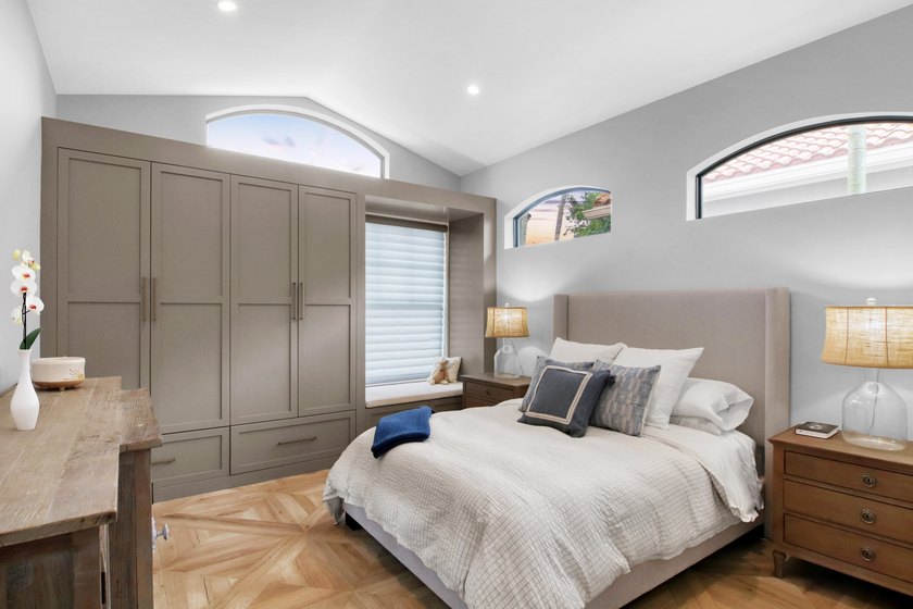 Totally renovated 3 bedroom 3 bath home in coveted Chukker Cove - photo 36