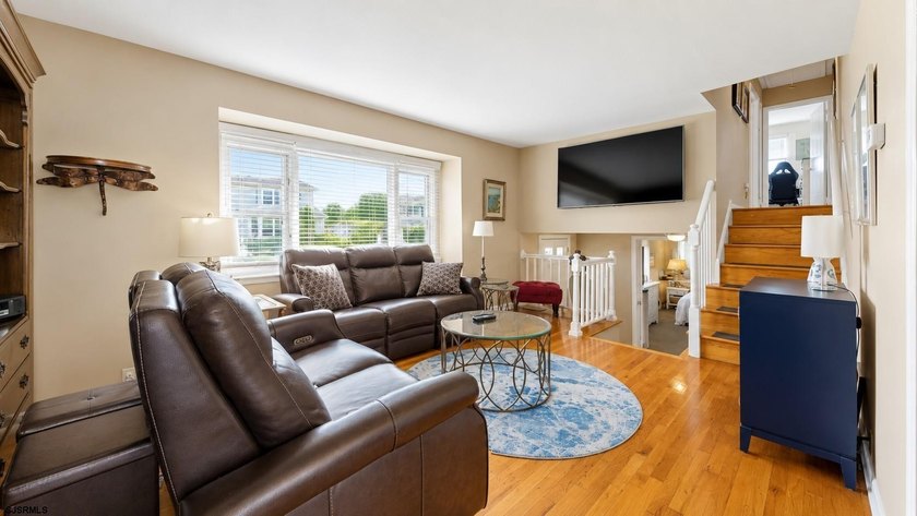 Opportunity to own on an extremely desirable block in Ventnor - photo 12