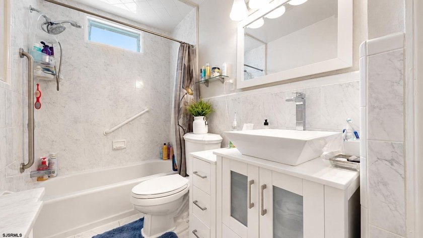 Opportunity to own on an extremely desirable block in Ventnor - photo 22