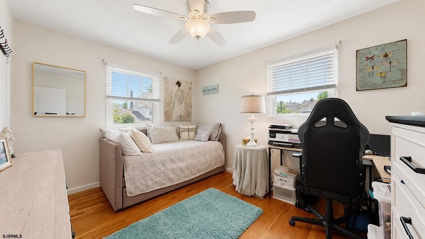 Opportunity to own on an extremely desirable block in Ventnor - photo 26