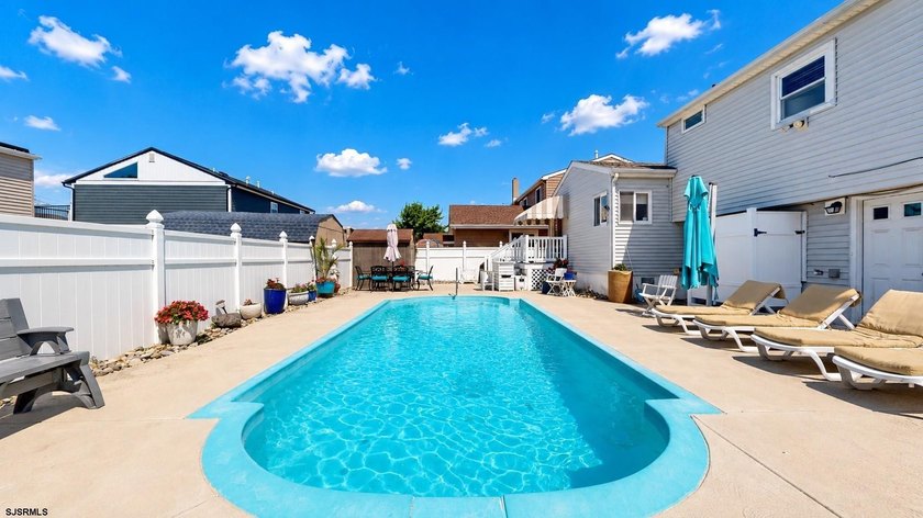 Opportunity to own on an extremely desirable block in Ventnor - photo 31
