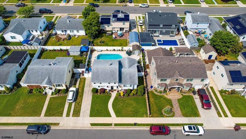 Opportunity to own on an extremely desirable block in Ventnor - photo 44