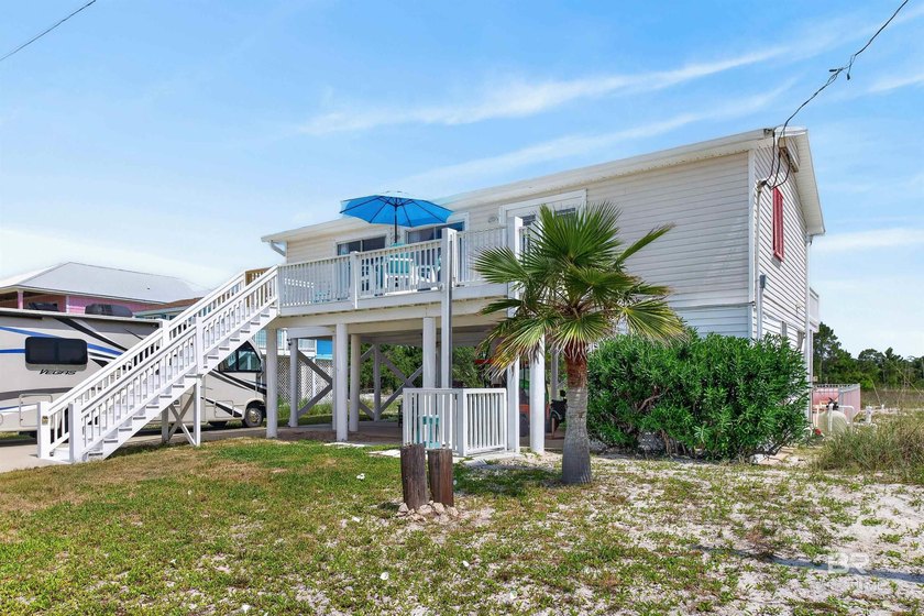 AFFORDABLE BEACH COTTAGE WITH GULF VIEWS, PRIVATE POOL &amp; - photo 7