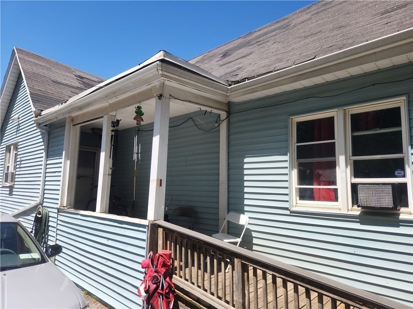 Investor Alert! Excellent opportunity to add a value-add - photo 3