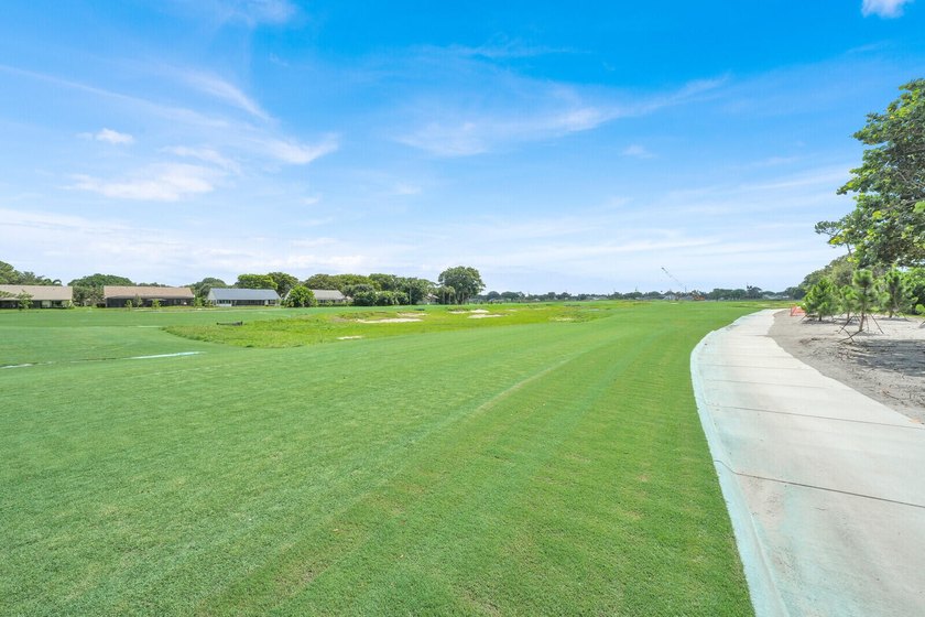 Discover this charming 1 bedroom, 1 bathroom condo in a prime - photo 23