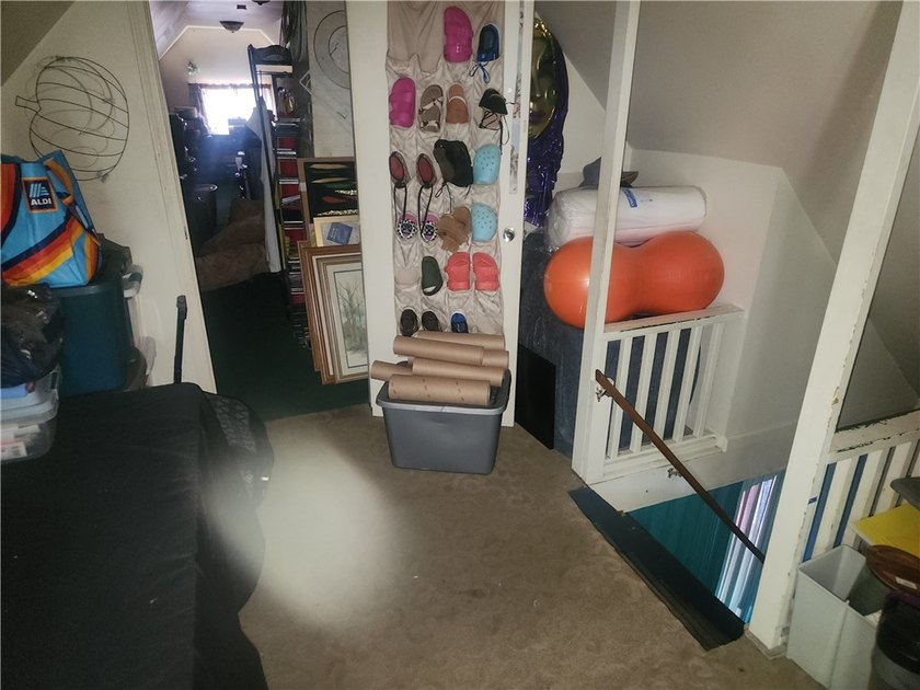 Investor Alert! Great opportunity to add a value-add property to - photo 7