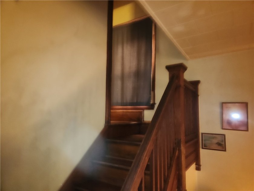 Investor Alert! Great opportunity to add a value-add property to - photo 8