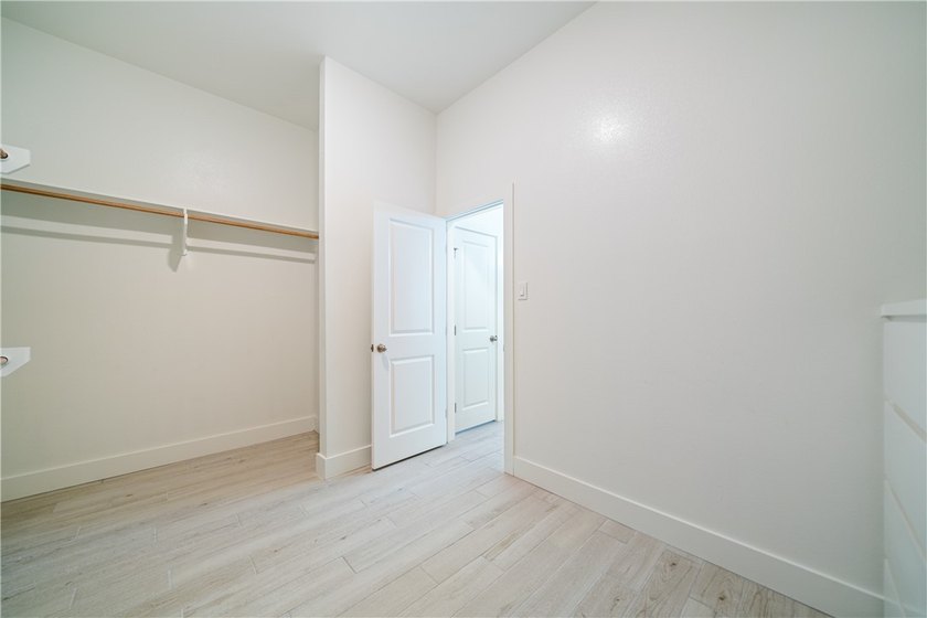 Builder is offering up to $10,000 toward the buyer's closing - photo 33
