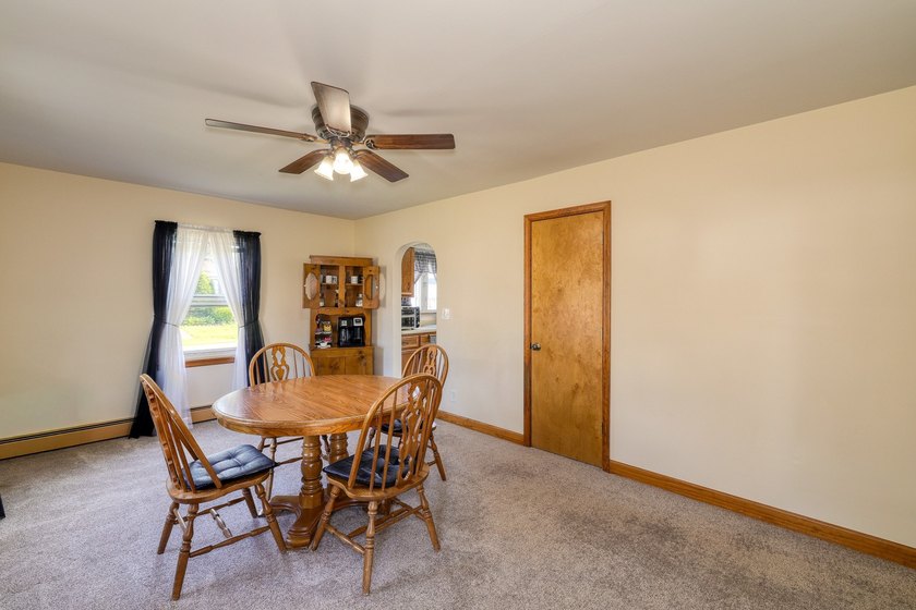 Welcome home to this charming ranch nestled in the heart of - photo 6