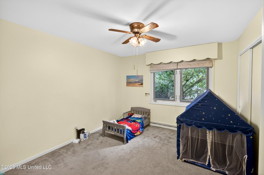 Welcome to this charming 1950's gem nestled in the heart of - photo 24