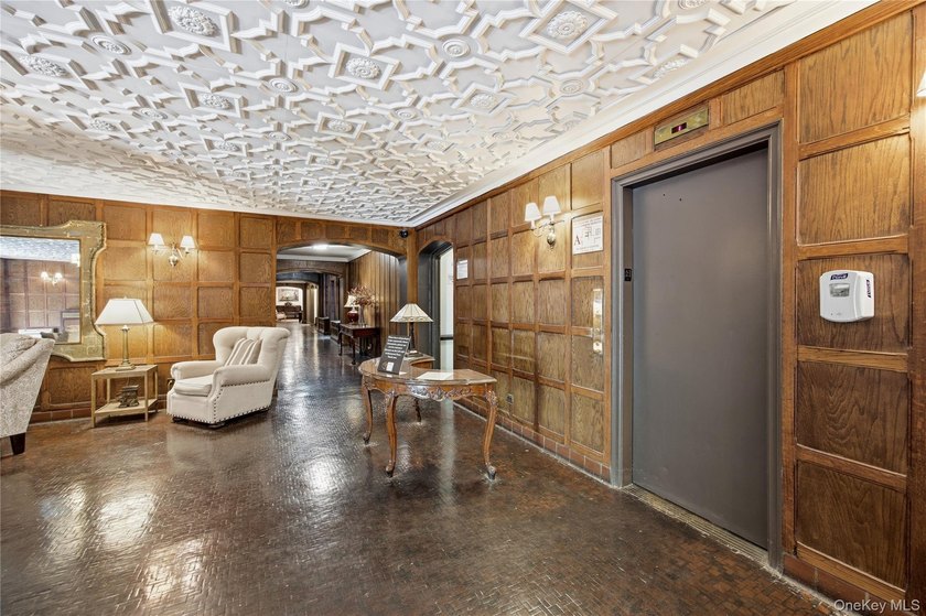 One-bedroom co-op located on the first floor in the Forest Hills - photo 22