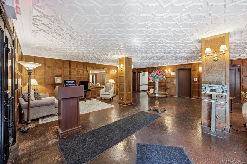 One-bedroom co-op located on the first floor in the Forest Hills - photo 23