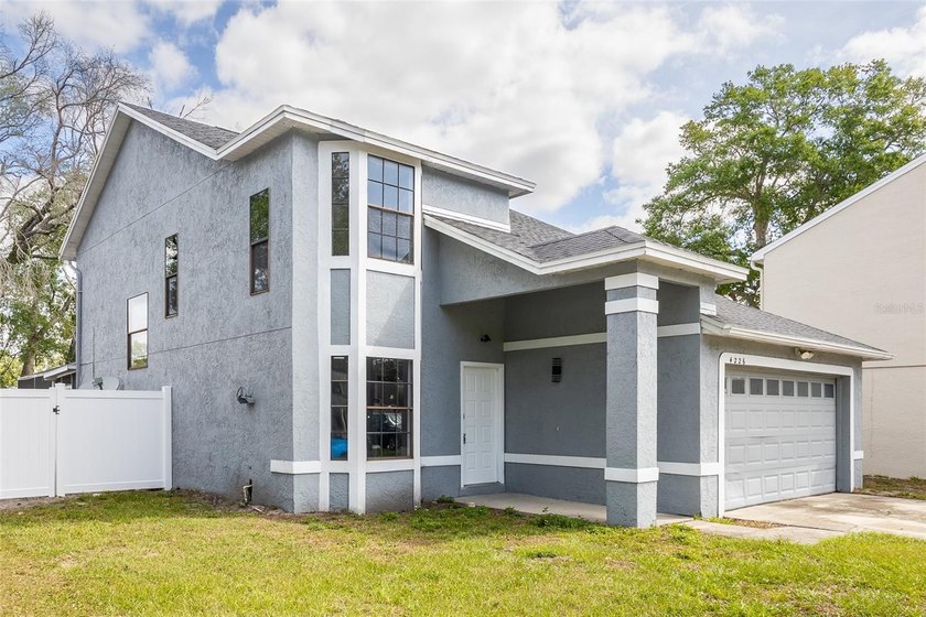 Looking for a spacious 4-bed 2-bath pool home recently updated - photo 2