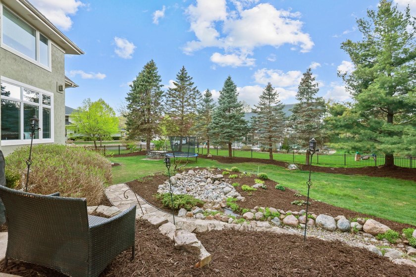 Beautiful home located in the highly sought after Liberty on the - photo 9