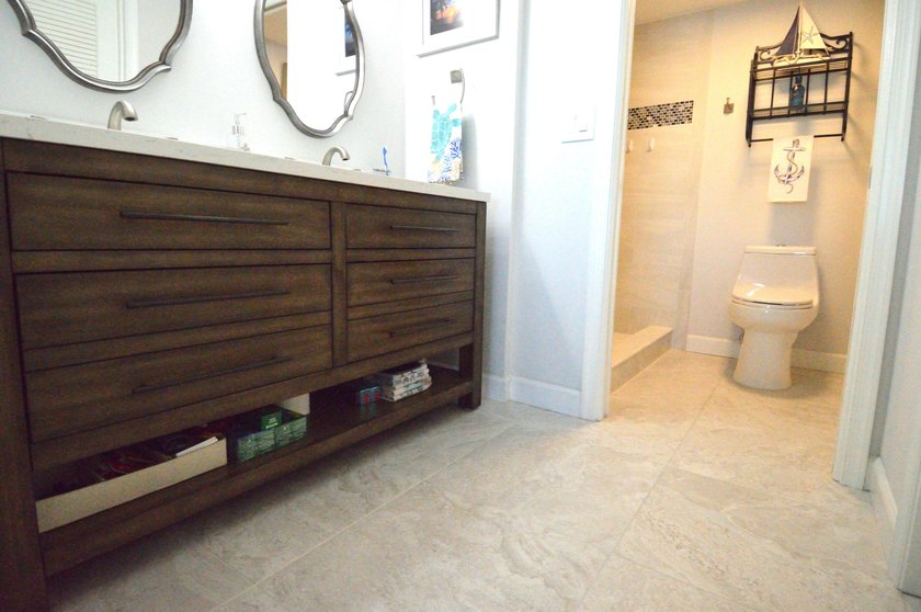 Enjoy waterfront living in this beautifully updated 2-bedroom - photo 23