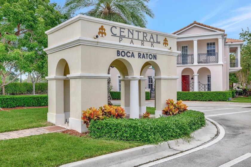 Modern, Move-In Ready Townhome in Central Park - Low HOA, Prime - photo 38
