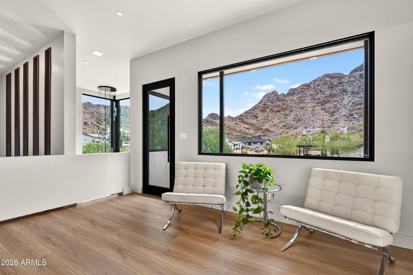 Exceptional New Build in Biltmore Highlands! This architectural - photo 22