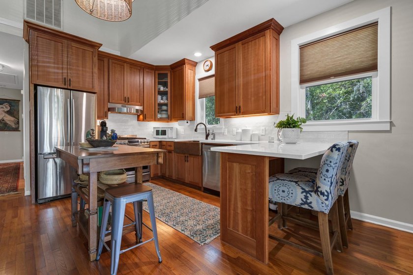 Welcome to your immaculate island oasis in the coveted Marsh - photo 11