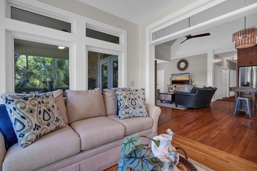 Welcome to your immaculate island oasis in the coveted Marsh - photo 12