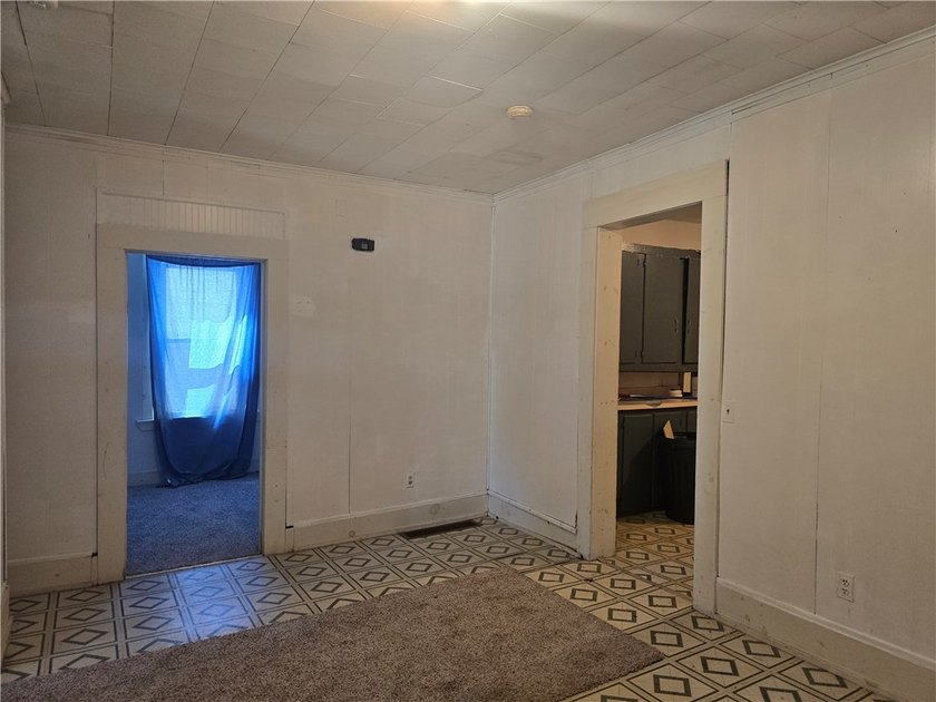 Outstanding opportunity for investors or owner-occupants! This - photo 27