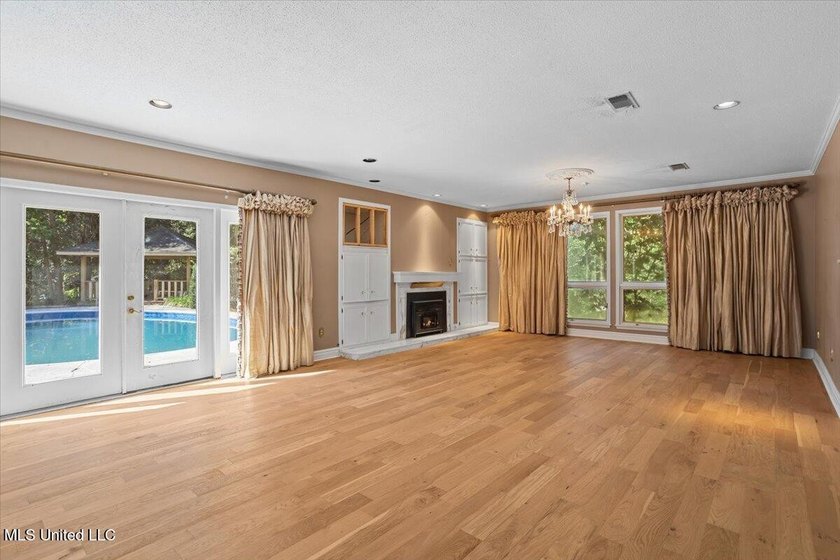 Nestled within one of the area's most prestigious neighborhoods - photo 12