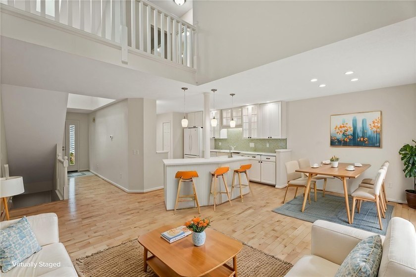 Welcome home to this beautifully maintained townhouse nestled on - photo 10