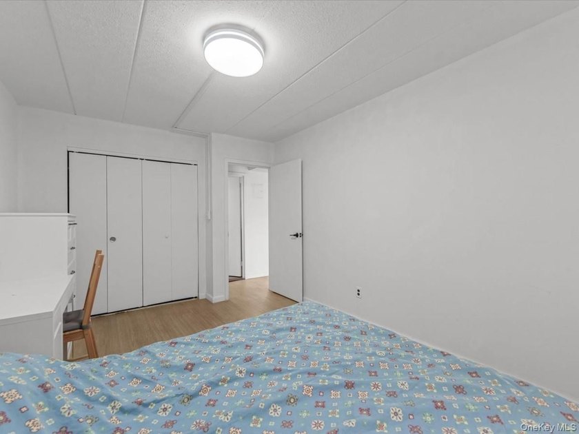Rarely available south-facing one-bedroom, one-bathroom condo - photo 8